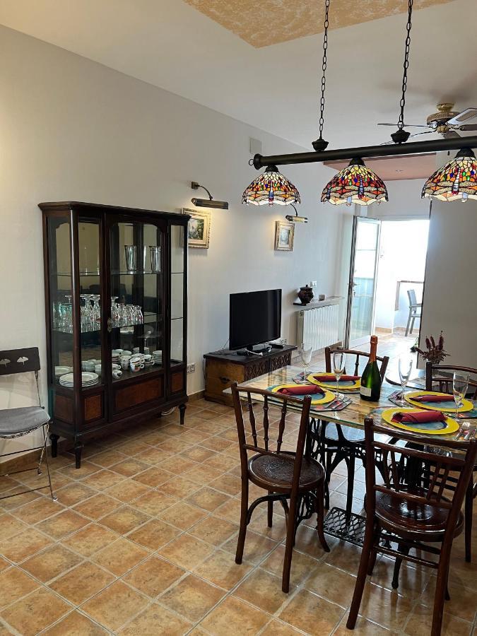 Apartamento Del Sol, Centro Del Pueblo, Aire Acondicionado L' Escala 外观 照片